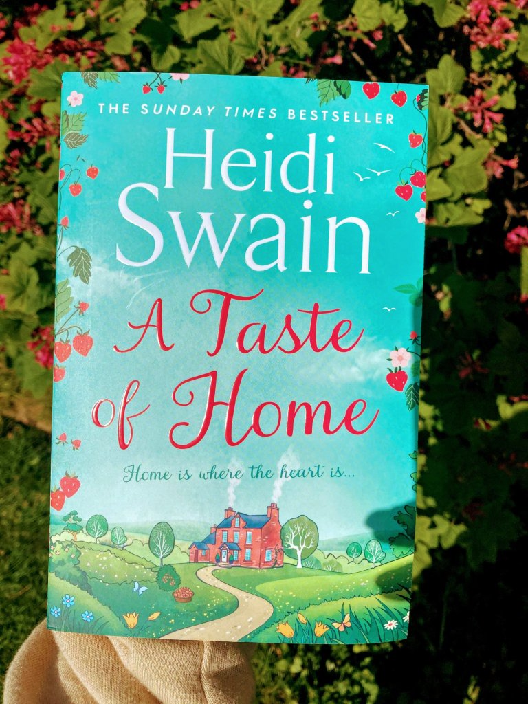 A Taste of Home by Heidi Swain #bookreview @Heidi_Swain @SimonSchusterUK @TeamBATC